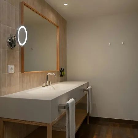 Ξενοδοχείο Algarve Marriott Salgados Golf & Conference Center 5*