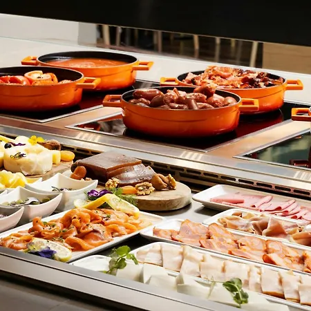 Algarve Marriott Salgados Golf & Hotel 5*