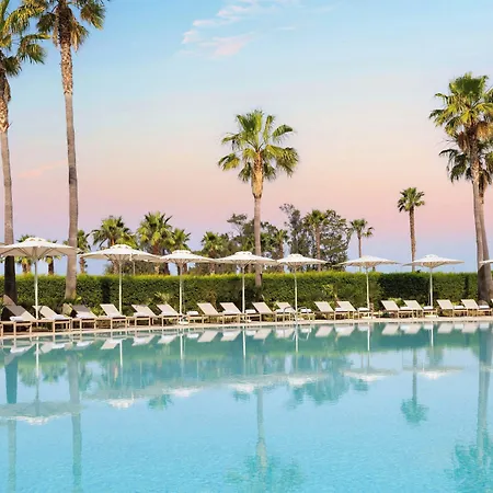 Salgados Palace 5*